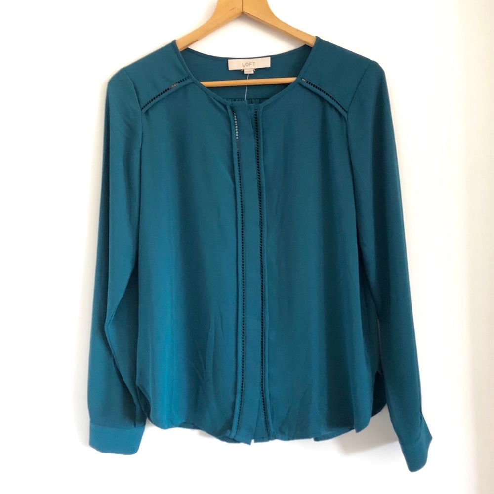 Ann Taylor LOFT ladder stitch utility blouse top